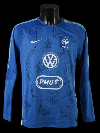 null Training t-shirt of the French team for the preparation of the 2018 World Cup...