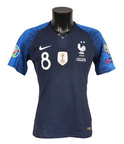 null Thomas Lemar. Maillot n°8 de l'équipe de France pour la rencontre de qualification...