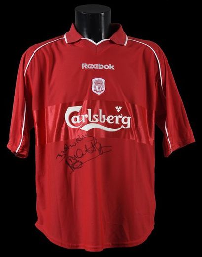 null Emil Heskey. Replica jersey No. 8 of FC Liverpool with the player's signature...