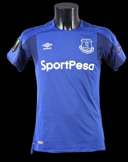 null Idrissa Gueye. (dit Gana). Maillot n°17 d'Everton porté lors de la rencontre...