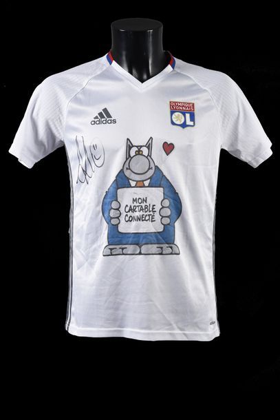 null Alexandre Lacazette. Olympique Lyonnais training jersey worn for the warm-up...