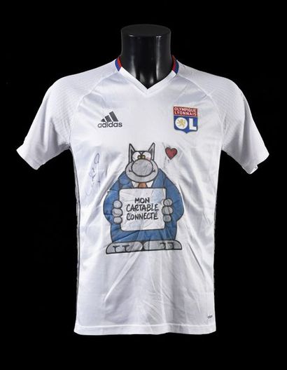 null Clément Grenier. Olympique Lyonnais training jersey worn for the warm-up of...