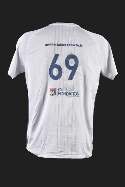 null Maxime Gonalons. Olympique Lyonnais training jersey worn for the warm-up of...