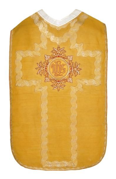 null Ornement liturgique complet, seconde moitié du XIXe siècle, drap d'or, les orfrois...