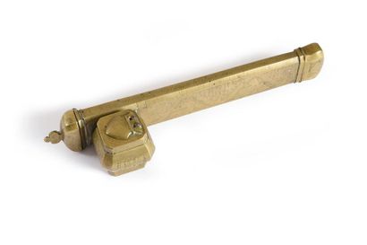 null DIVIT - PORTABLE WRITING DESK.
In gilt bronze, consisting of an oblong penholder...