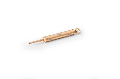 Maison de France Gold pendant mechanical pencil, tubular in shape, decorated with...
