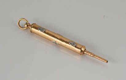 Maison de France Gold pendant mechanical pencil, tubular in shape, decorated with...