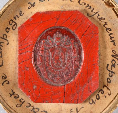 null CACHET AUX ARMES DE L'EMPEREUR NAPOLÉON Ier.
En cire rouge, portant l'inscription...