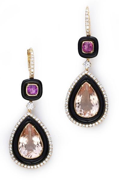 null Pair of earrings in 750° gold with a morganite pear motif in a surround of onyx...