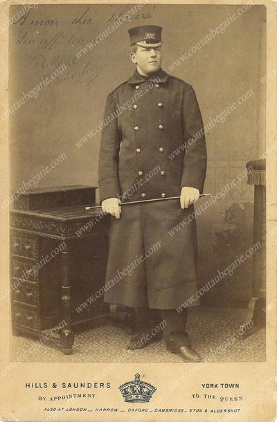 PHILIPPE VIII, duc d'Orléans (1869-1926) 
*Portrait photographique signé Koller Karoly...
