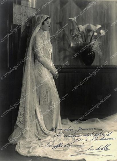 null ISABELLE, Princess of Orléans-Bragance, Countess of Paris (1911-2003). 
 Large...