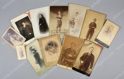FAMILLES ROYALES ET NOBLESSE 
Set of 13 photographic portraits, representing Princess...