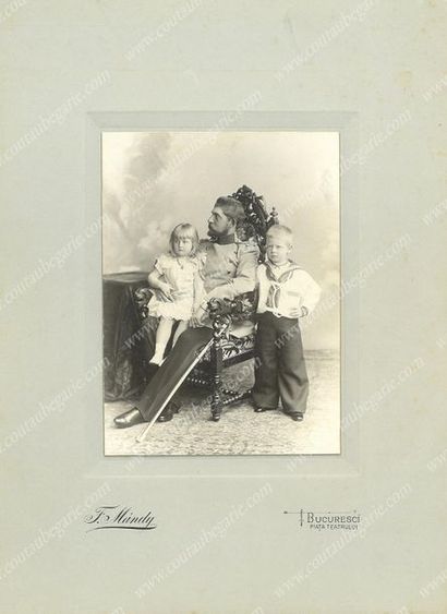 FERDINAND, roi de Roumanie (1865-1927) 
Photographic portrait signed F. Mandy in...