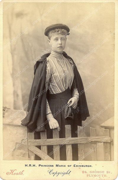 MARIE, reine de Roumanie (1875-1938) 
Set of four photographic portraits representing...