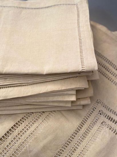 null Table service, tablecloth and fourteen napkins, ecru linen canvas with geometric...