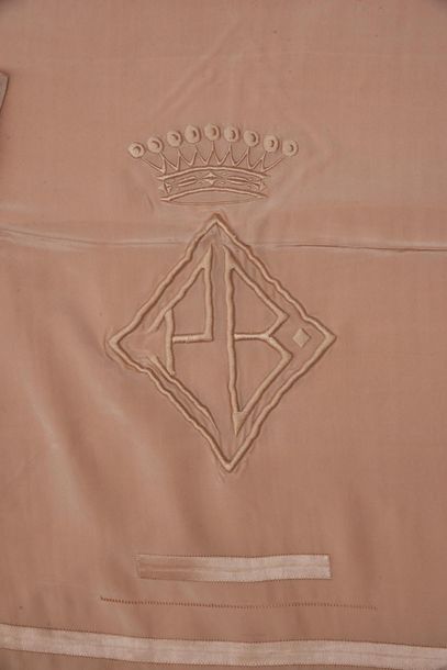 null Bed linen set embroidered with the numeral PB under a count's crown, circa 1938,...