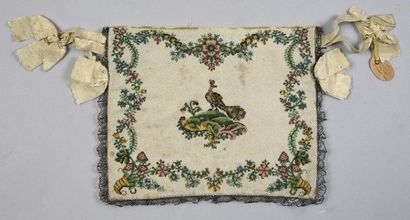 null Louis XVI period, pearl sandblasted pouch, rectangular pouch closing with two...