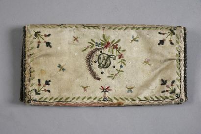 null Embroidered pouch, late 18th century, cream silk satin embroidered polychrome...