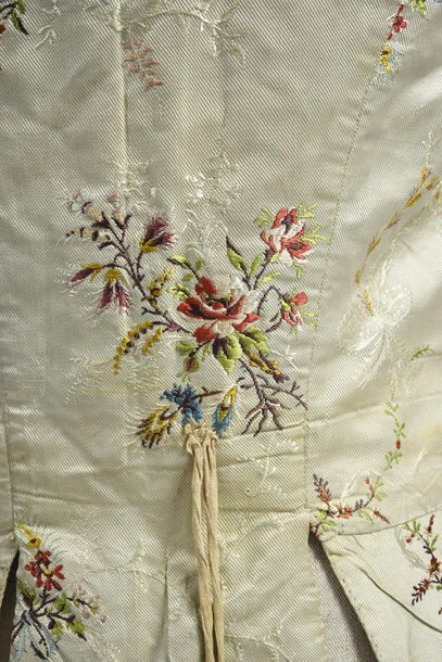null Camisole with basques, end of the 18th century, lampas fashioned in polychrome...