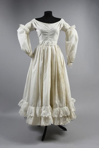 null Summer afternoon dress, circa 1830, cream cotton canvas dress with boat neckline,...