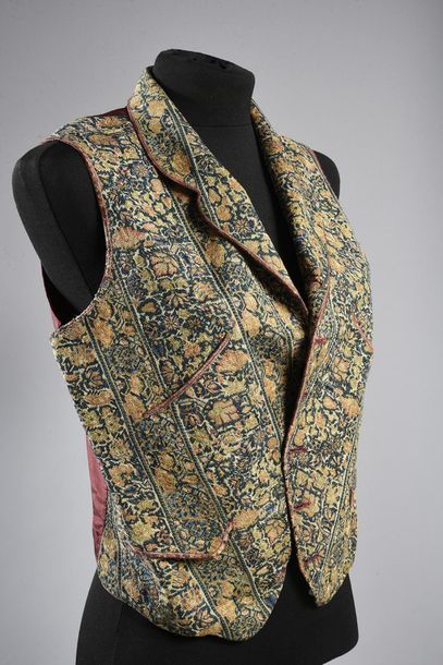 null Men's waistcoat made of nakshe embroidery, France, Romantic period, polychrome...