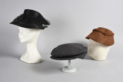 null Réunion de quatorze chapeaux de dame, principalement vers 1920-1930, en feutre,...