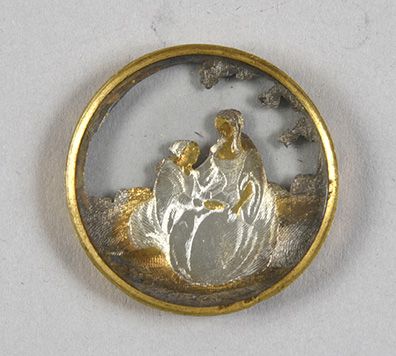 null Suite of three medallions under glass from a sumptuous set of buttons d'Habit,...