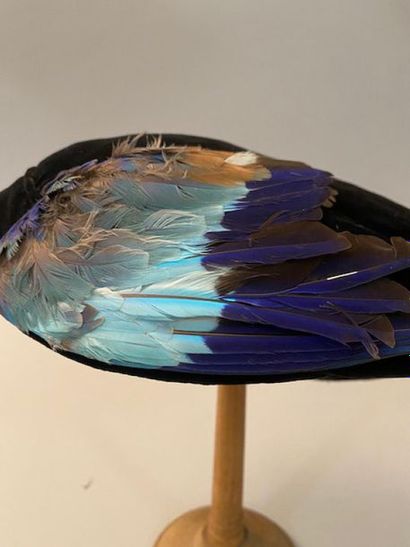 null Large batch of feather hat trimmings, second quarter of the 20th century, most...
