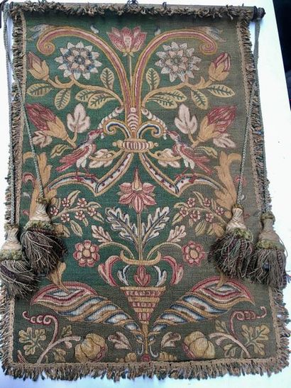 null 17th century tapestry hanging screen sheet, embroidery on polychrome silk canvas...