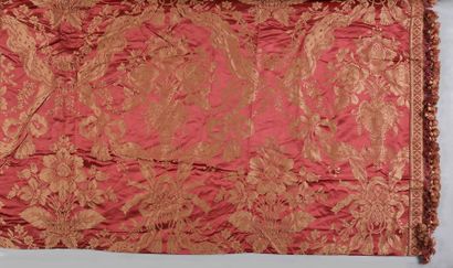 null Pair of curtains and matching curtain of lampas in the Louis XVI style, first...