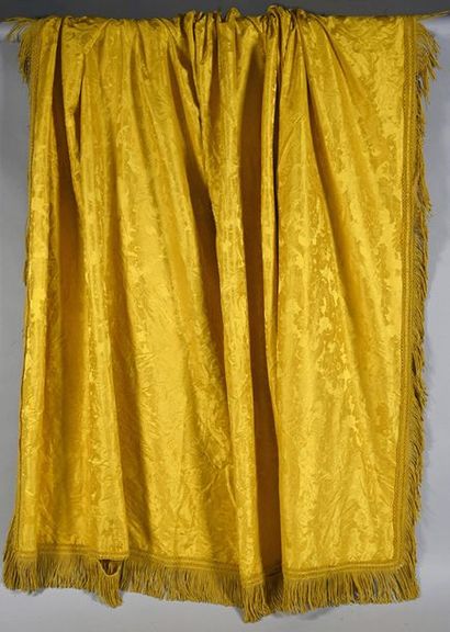 null Large yellow damask panel with buttercup, perhaps the quilt of an alcove bed...