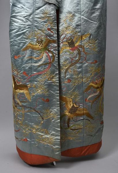null Kimono, Japan, late Meiji period, sky blue silk satin embroidered with polychrome...