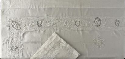 null Set of embroidered bed linen, sheet and pair of pillowcases, circa 1900, linen,...