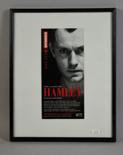 null LAW Jude (°1972).

Flyer for the play "Hamlet" by W. Shakespeare with his autograph...