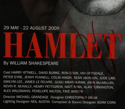 null LAW Jude (°1972).

Flyer for the play "Hamlet" by W. Shakespeare with his autograph...