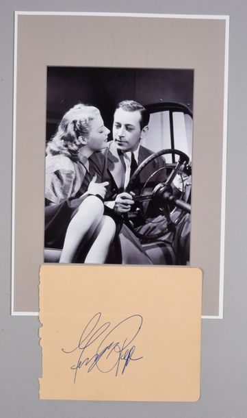 null RAFT George (1901-1980).

Autograph piece signed in blue ink by the Hollywood...