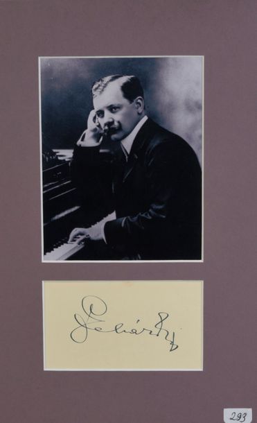 null LEHAR Franz (1870-1948).

Pièce autographe signée « Lehar », accompagnée d’une...