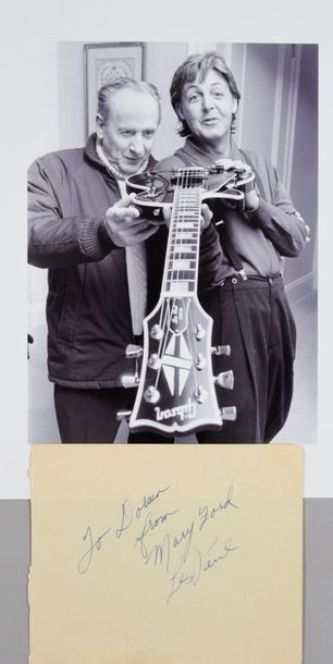 null PAUL Les (1915-2009).

Autograph piece signed by the guitarist accompanied by...