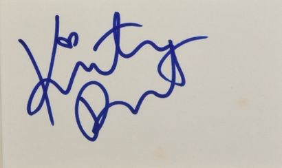 null DUNST Kirsten (°1982).

Autograph piece signed in blue felt pen by the artist,...