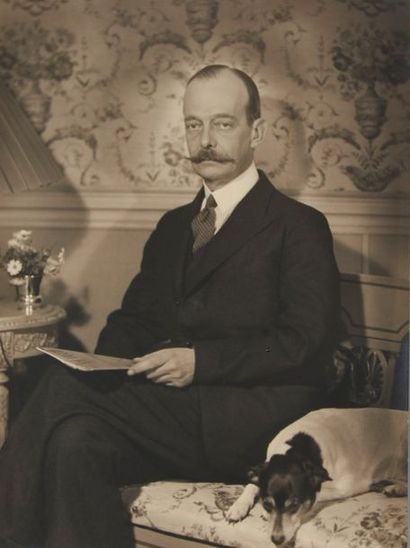 null MARCOVITCH Émile (1894-1981).

Photographic portrait of Grand Duke Andre Wladimirovich...
