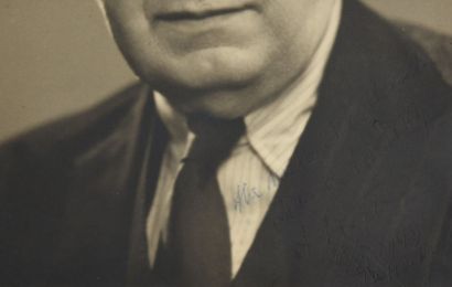 null MARCOVITCH Émile (1894-1981).

Photographic portrait of Alexander Kerenski (1881-1970).

Silver...