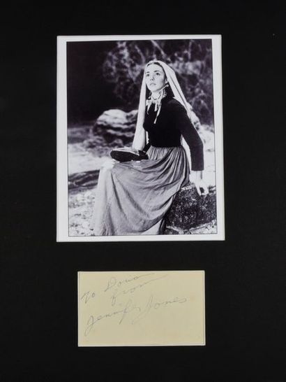 null JONES Jennifer (1919-2009).

Pièce autographe dédicacée et signée « To Dorian...