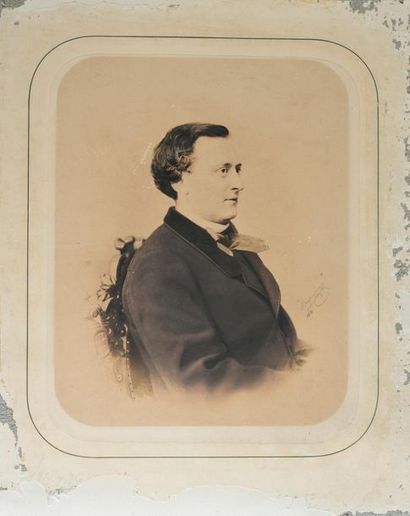 null DUPUIS Adolphe (1824-1891).
Portrait photographique signé Charles Bergamasco...