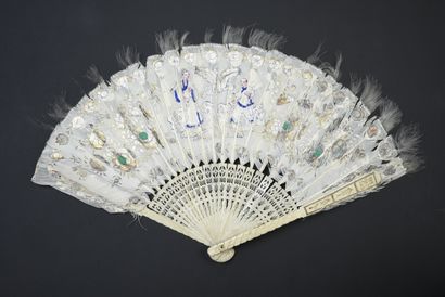 null Couple in a garden, China, 19th century
Fan, in white feathers painted with...