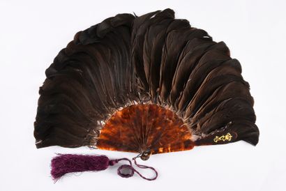  Plumes de tétras, vers 1870-1880 Éventail en plumes de tétras ou coq de bruyère....