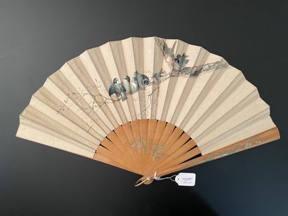 null Two fans, late 19th century *One, the silk leaf painted with blue flowers. Dumb...
