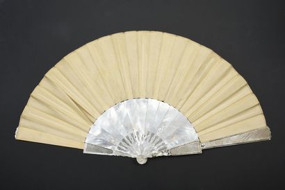 null Félix Alexandre, The sedan chair, circa 1860-1870
Folded fan, the sheet of cream...