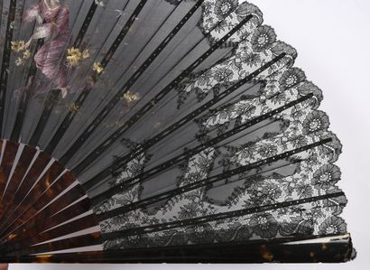 null Rêverie d'amour, ca. 1890
Folded fan, the leaf in black mechanical lace with...