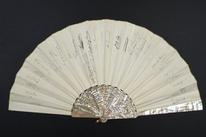 null Guestbook of a Parisian salon, 
Autograph fan, ca. 1870-1880
Folded fan, double...