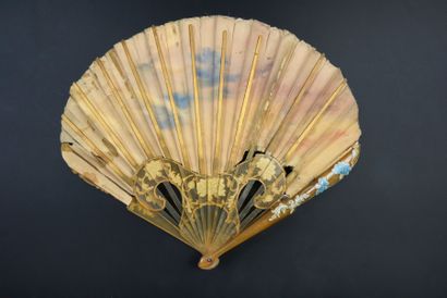 BILLOTEY Les bleuets, circa 1900 Folded fan, balloon shape, the coffee-coloured silk...